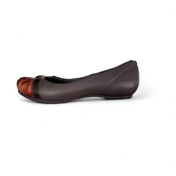 CROCS Brown and Black Loafers Comfortable Flats - Picture 1 of 3
